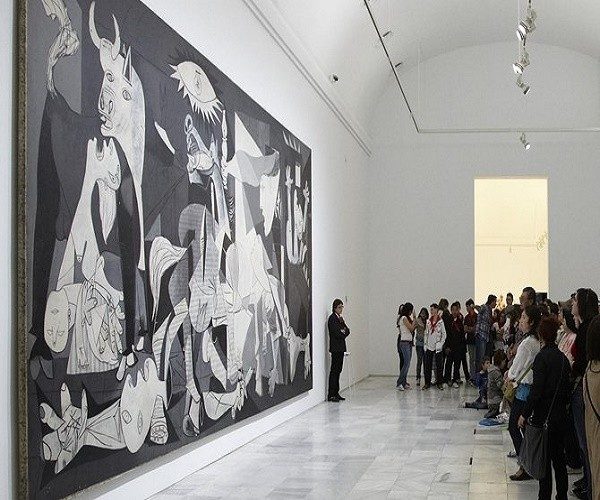 Museo Nacional Centro de Arte Reina Sofía gratis Madrid